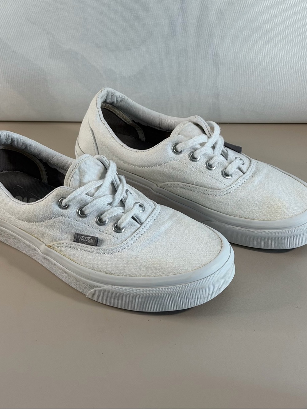 Vans Kids White Canvas Low-Top Lace-Up Sneakers